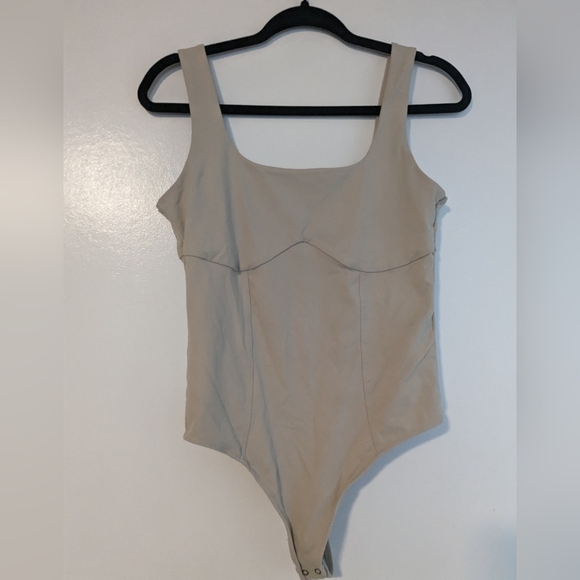 Abercrombie & Fitch Soft A&F Collection Bodysuit - Picture 3 of 4